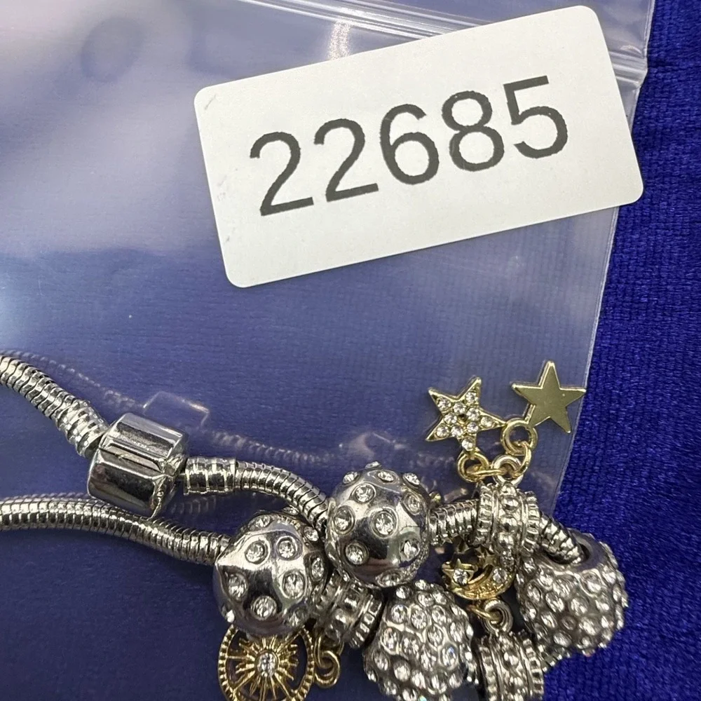 Charm Bracelet‎ Silver Tone Sun Moon Stars Slider Beaded Signed 7